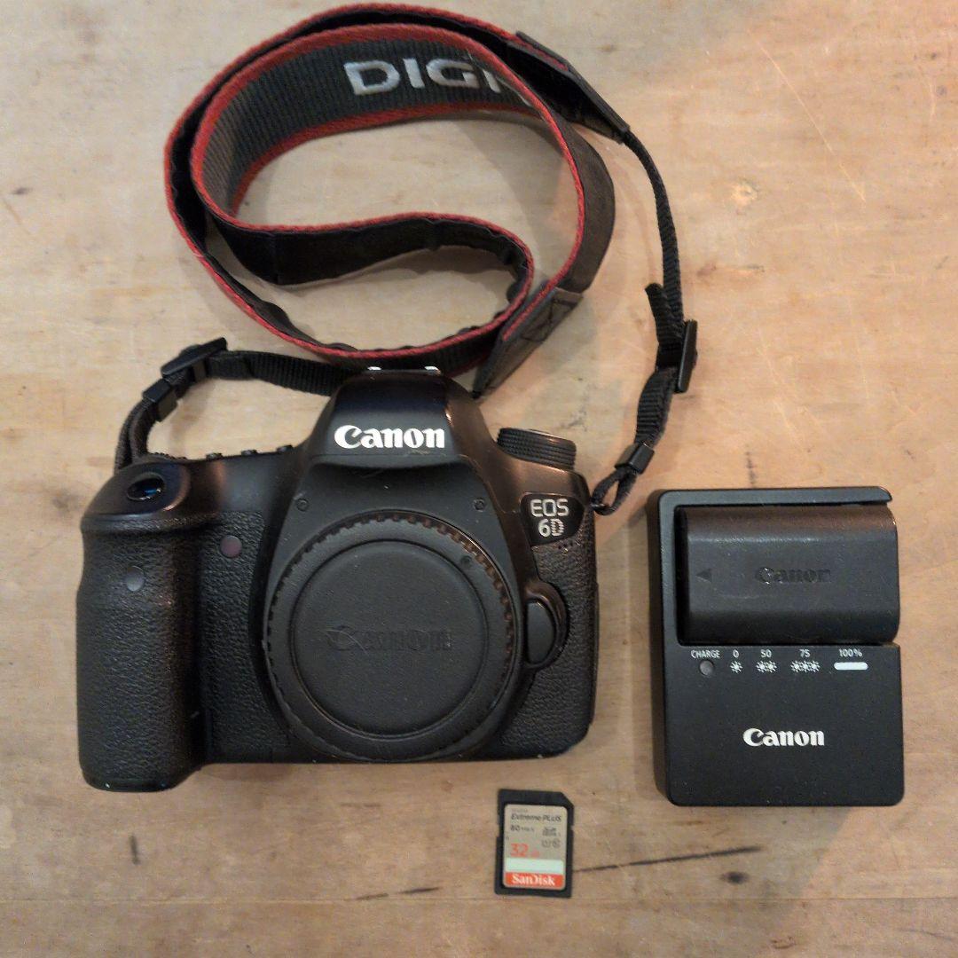 EOS 6D ボディ バッテリー・チャージャーSDカード32GBあり