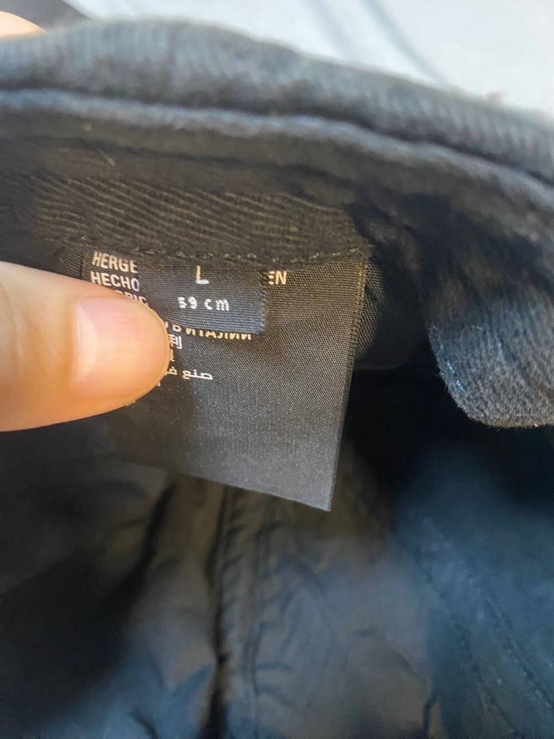 BALENCIAGA キャップ Lサイズ ダメージ加工ピアッシング