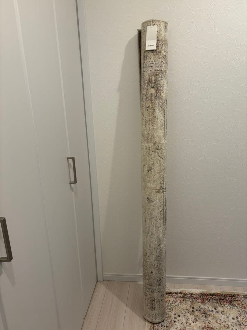 ZARA  ヴィンテージエフェクトラグ 約160x230cm