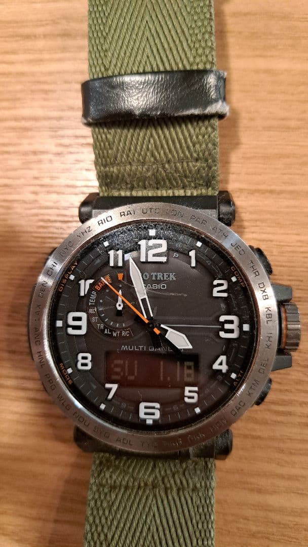 PRO TREK PRW-6600YB ソーラー腕時計　ミリタリー　CASIO