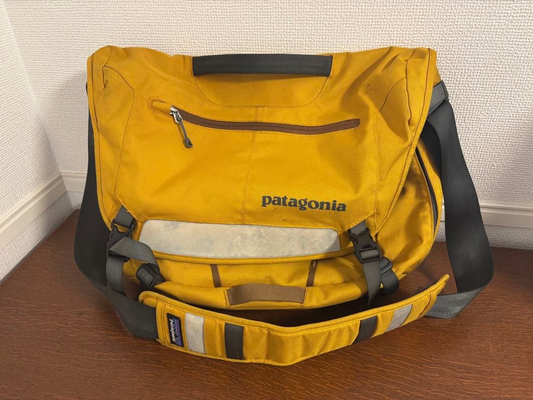 patagonia イエローメッセンジャーバッグ 2way ショルダー