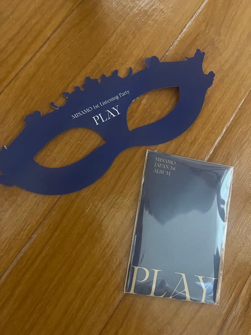 MISAMO リスニングパーティー　カード3枚未開封、配布物仮面付き