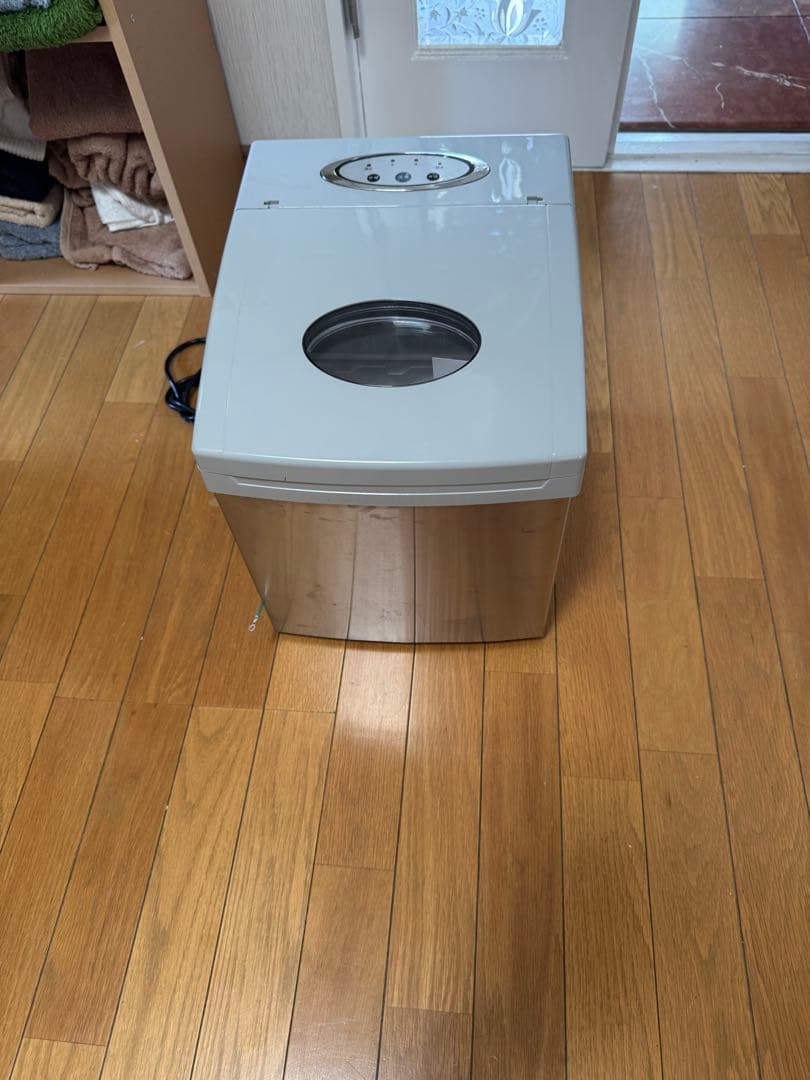 ルームメイト　自動製氷機 EB-RM5800G シルバー