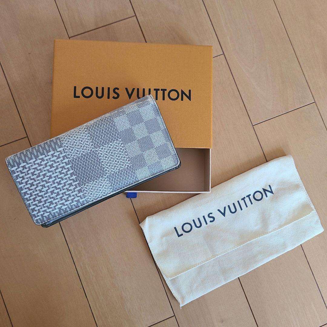 (値下げ)希少　ルイヴィトン　ダミエ　グラフィット　3Dプラザ　ICチップ