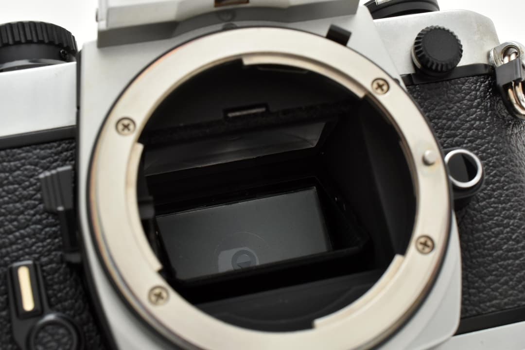 ニコン NEW FM2 Film Camera Body #C350