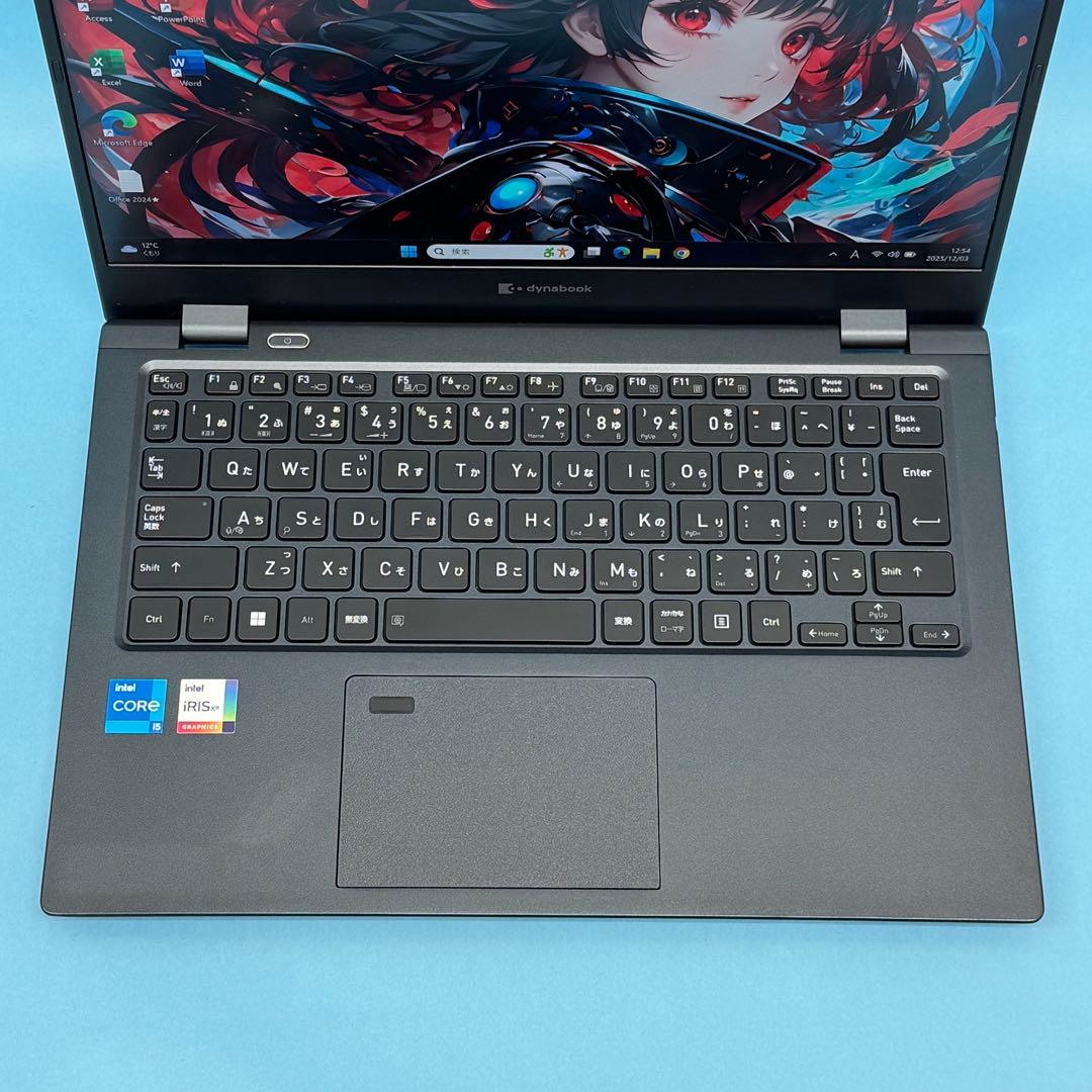 936 美品 dynabook G83/HU 第11世代 16GB office