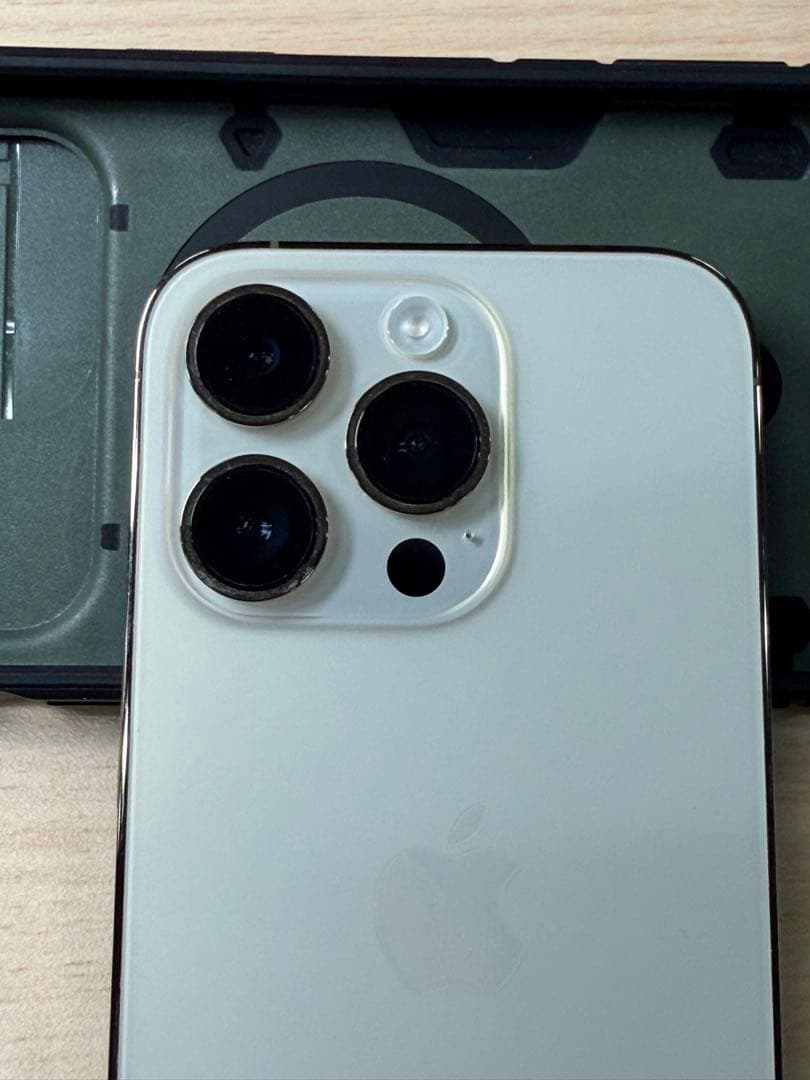 【美品】 iPhone14 Pro 256GB ゴールドSIMフリー アメリカ版