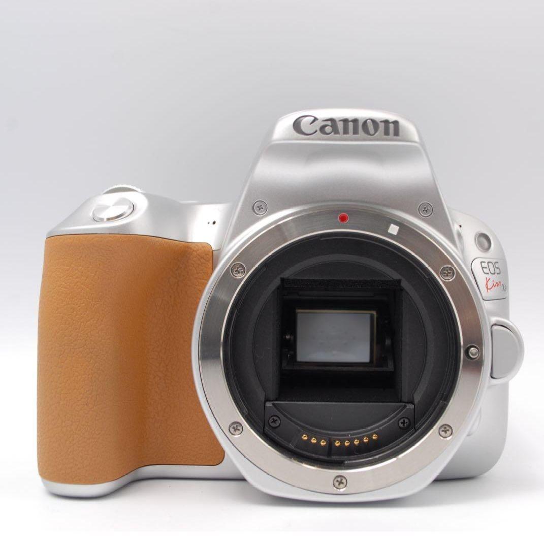 Canon EOS Kiss X9 ダブルレンズ スマホ転送可能 8GBカード付