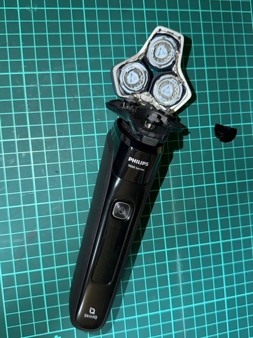 PHILIPS S7886/10 シェーバー / series 7000