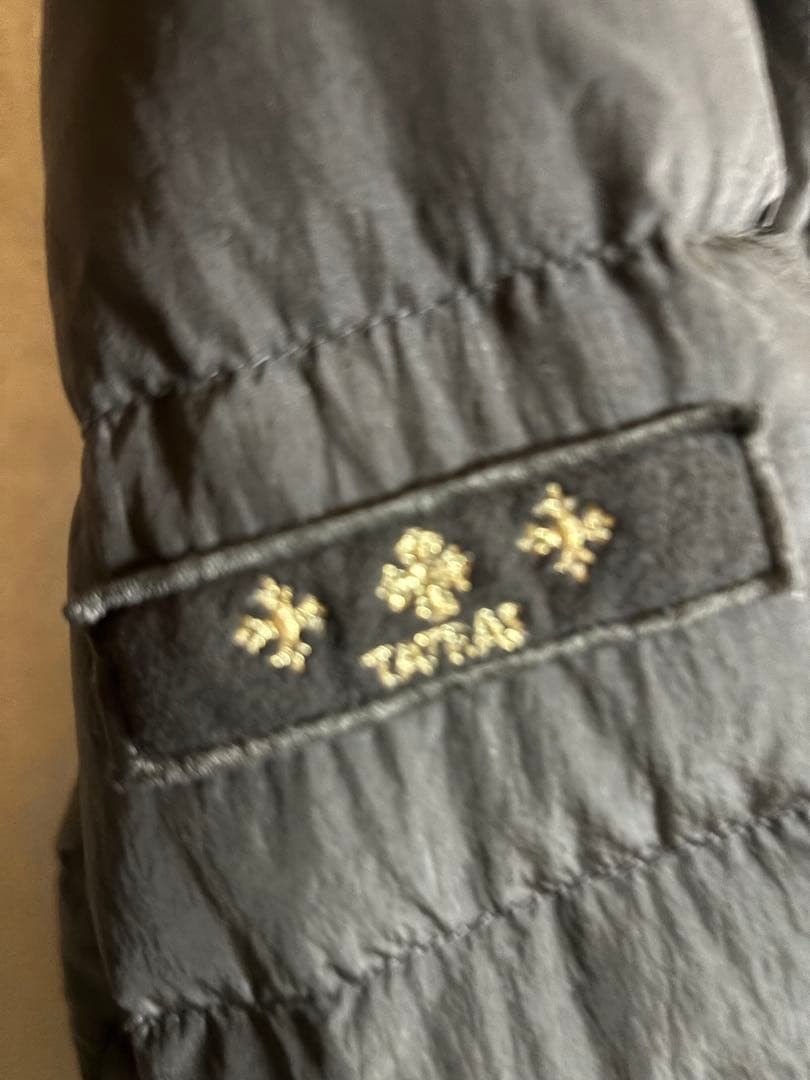 タトラス ✨ブラック✨リバーシブル カモフラ 迷彩 柄 ダウン コート