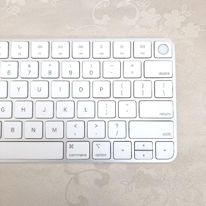 使用少｜Touch ID｜Magic Keyboard｜US｜アップル｜純正