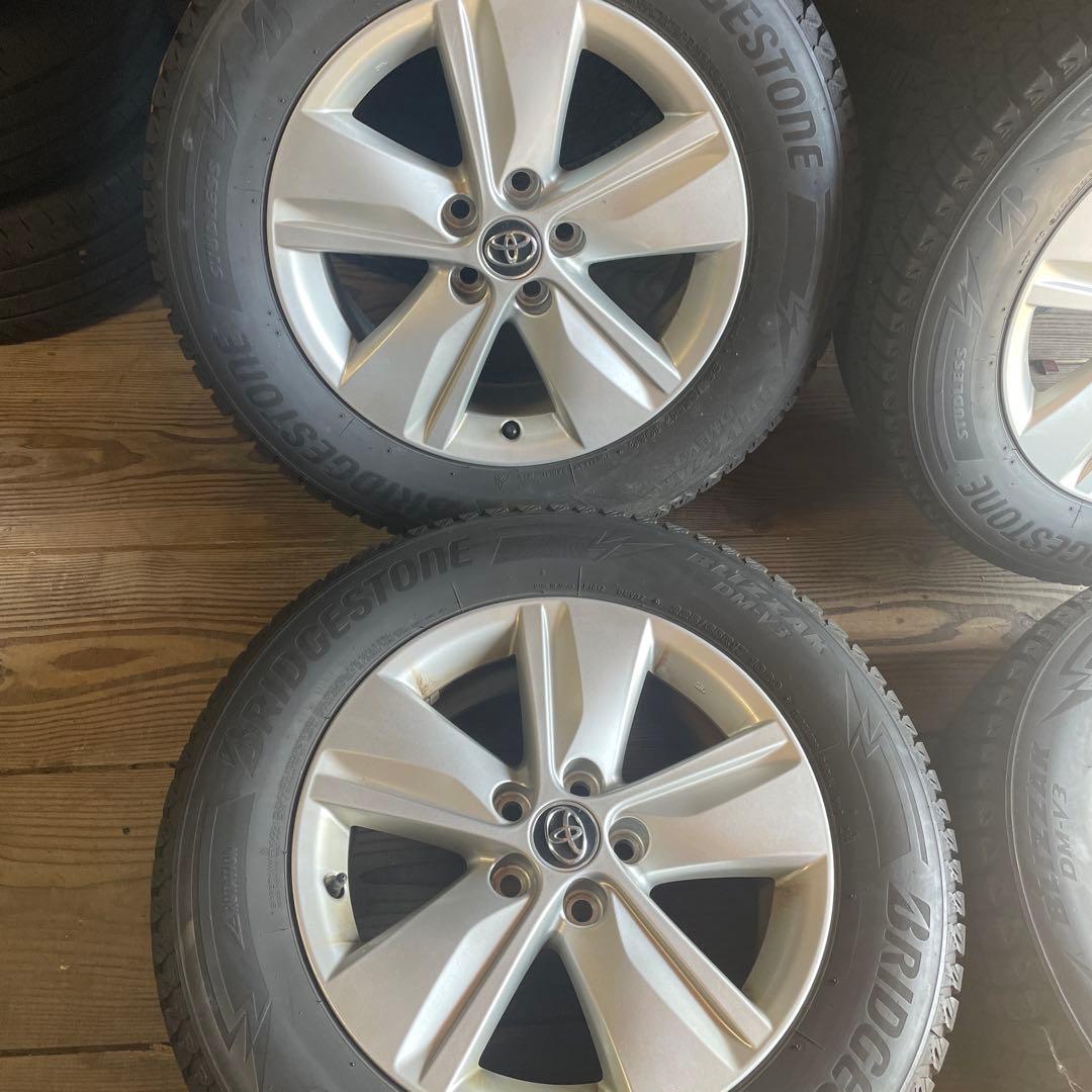 TOYOTAハリアー　 純正スタッドレスタイヤ