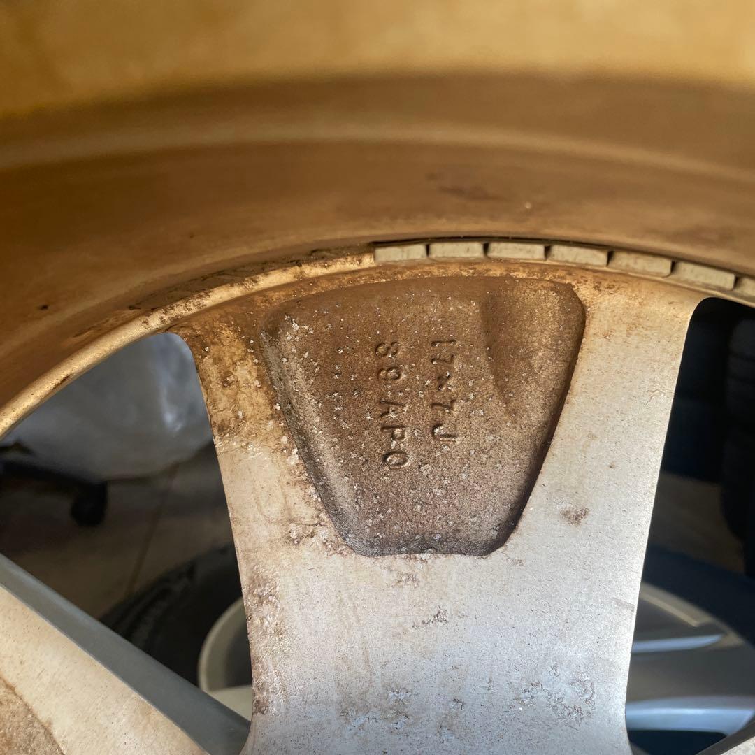 TOYOTAハリアー　 純正スタッドレスタイヤ