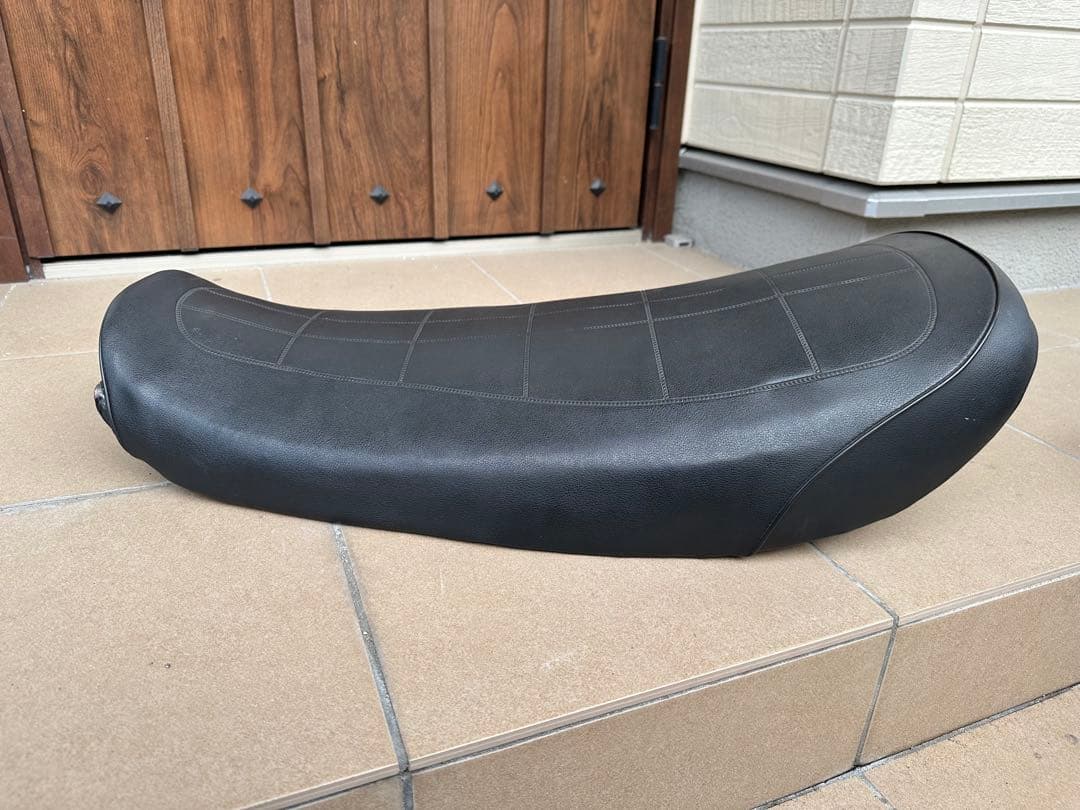 最終値下げ！z1 z2 kz1000 kz900 純正加工バナナシート