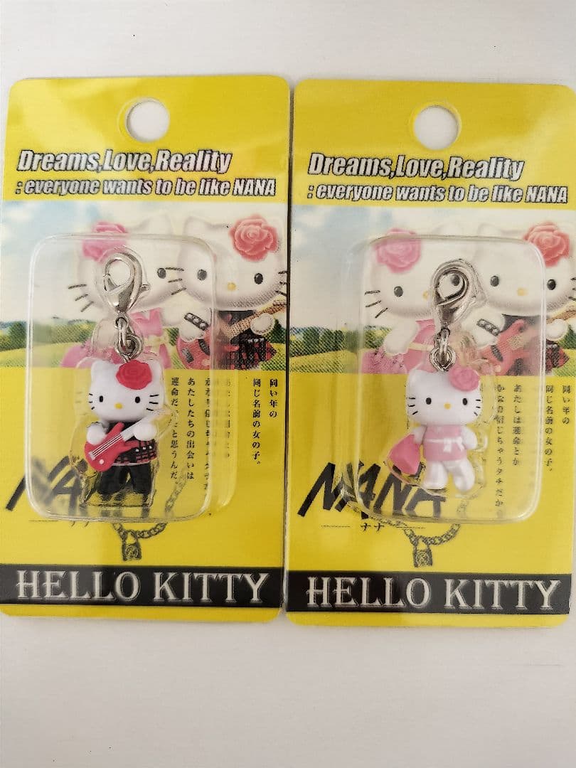 HELLO KITTY NANAコラボ ストラップ2個セット