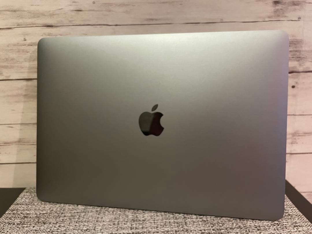 MacBook本体 MacBookPro 13inch 2018 8GB