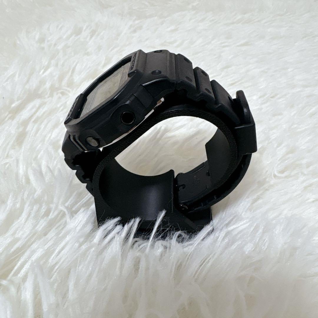 時計 G-SHOCK DW-H5600-1R