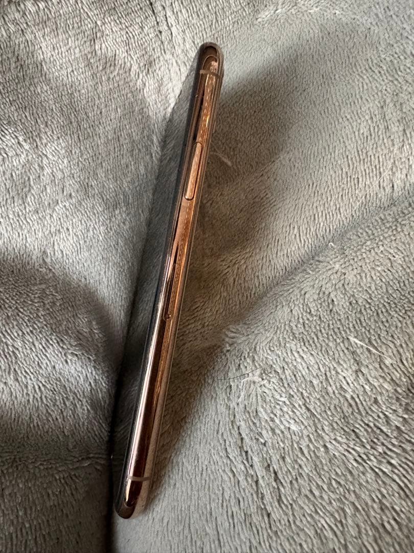 Apple iPhone 11 Proゴールド 本体