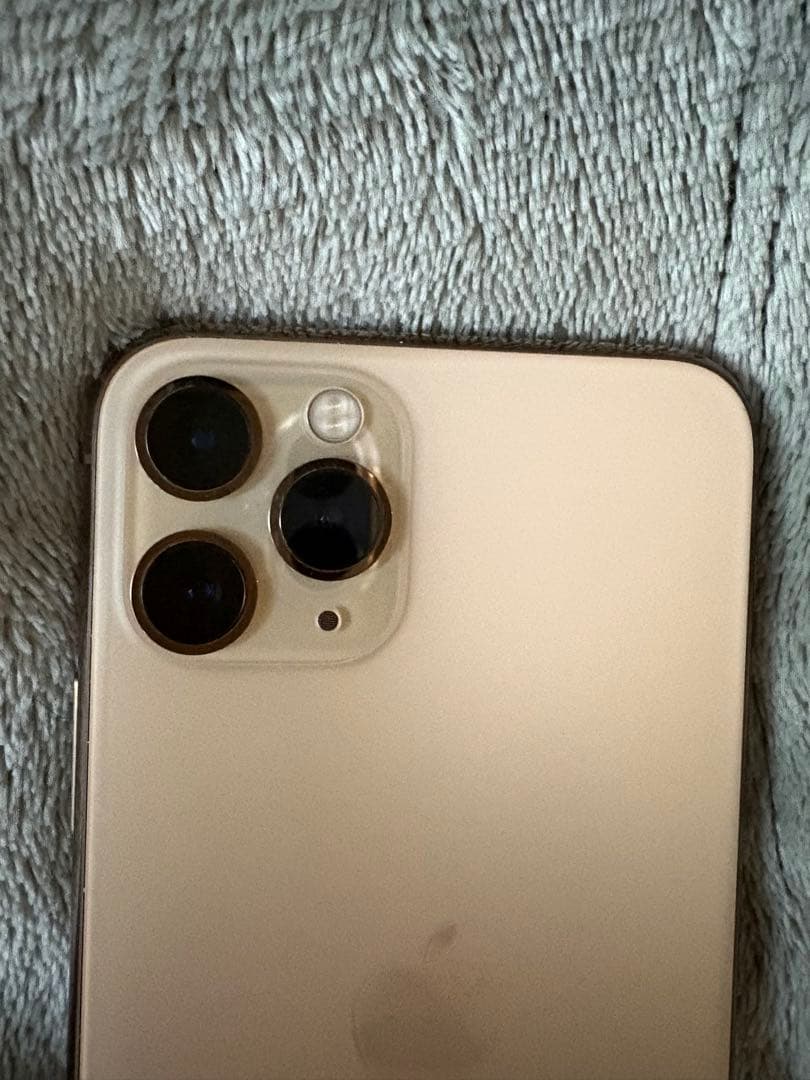 Apple iPhone 11 Proゴールド 本体