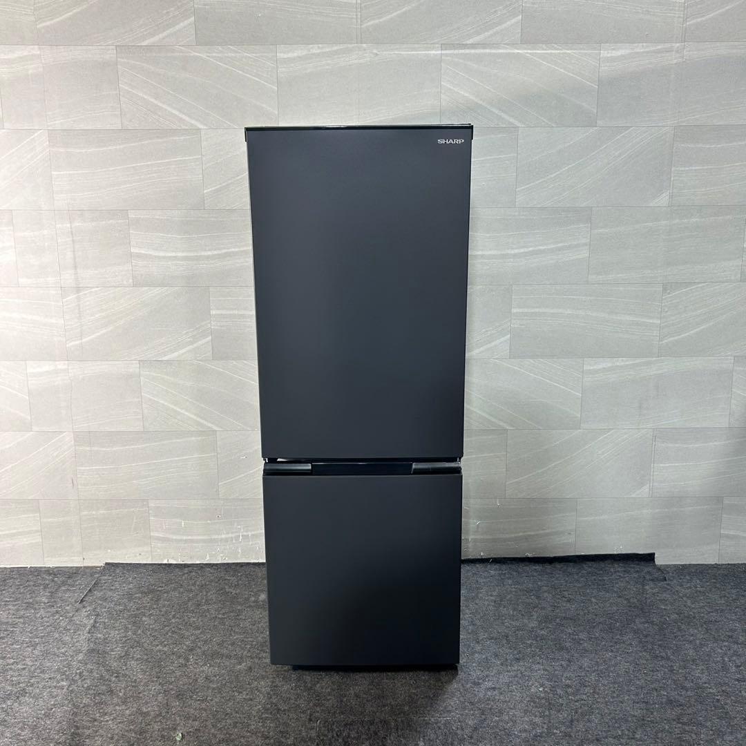 SHARP 冷蔵庫 179L 2024年製 高年式 大きめ 単身用 d4560