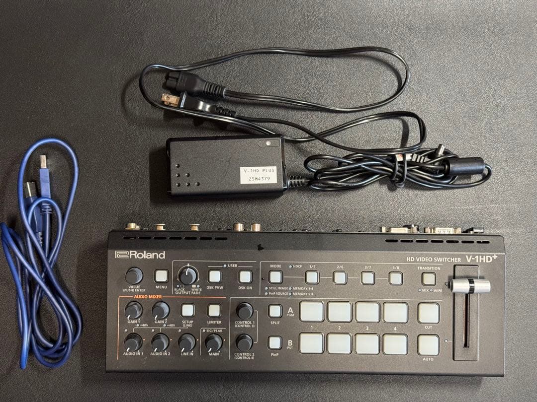 Roland V-1HD+ HD映像スイッチャー