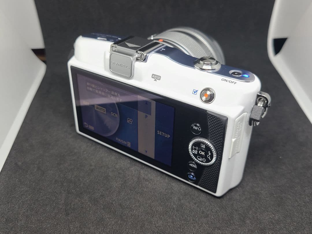 OLYMPUS PEN mini E-PM1 レンズキット