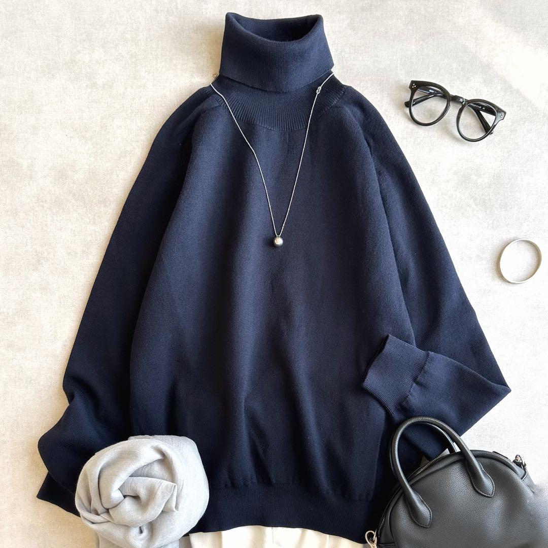 美品▲SLOANE スローン//タートルネックニット▲ネイビー