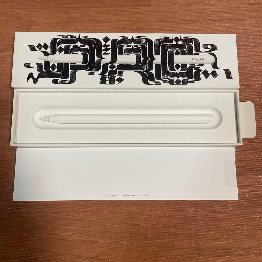 (純正) Apple Pencil Pro ホワイト
