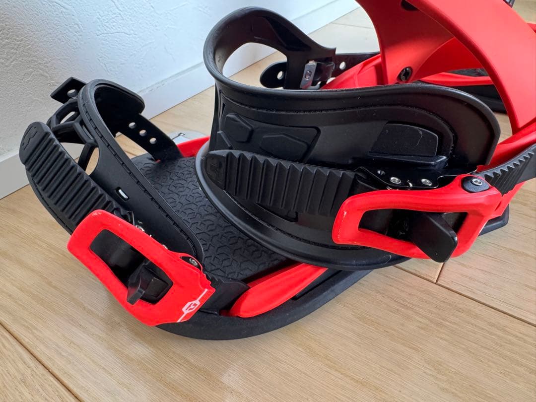 UNION Strata（ユニオンストラータ） 23-24 レッド　M