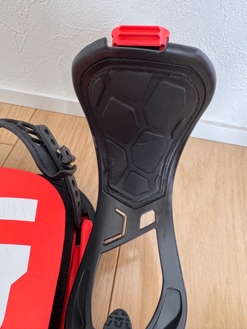 UNION Strata（ユニオンストラータ） 23-24 レッド　M