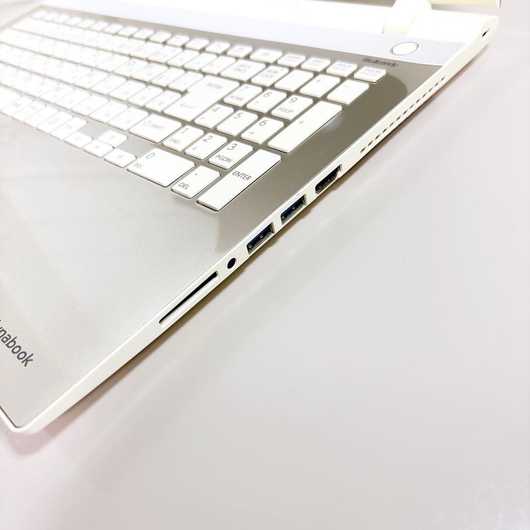 SSDで快適動作✨Core i5 メモリ8GB カメラ ノートパソコン 東芝