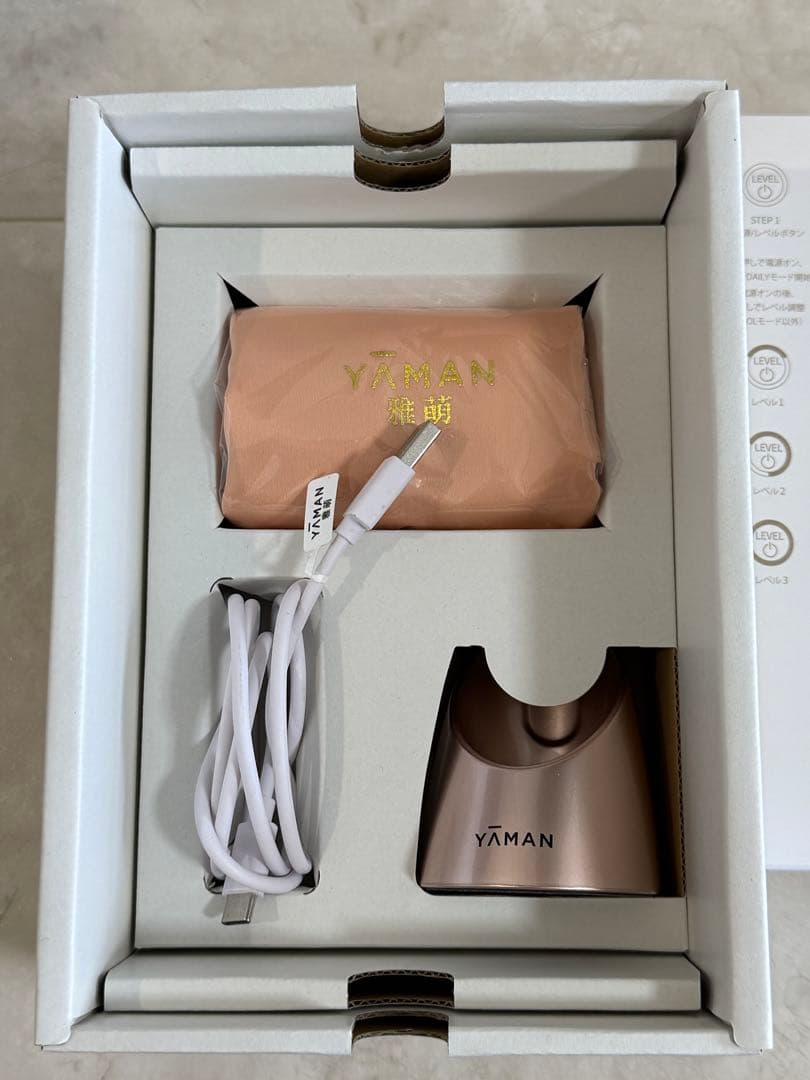 YAMAN フォトプラスシャイニー　美顔器