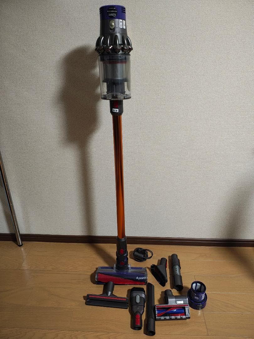 ダイソン★コードレス掃除機★V10★ＳV12★バッテリーの状態良好★4