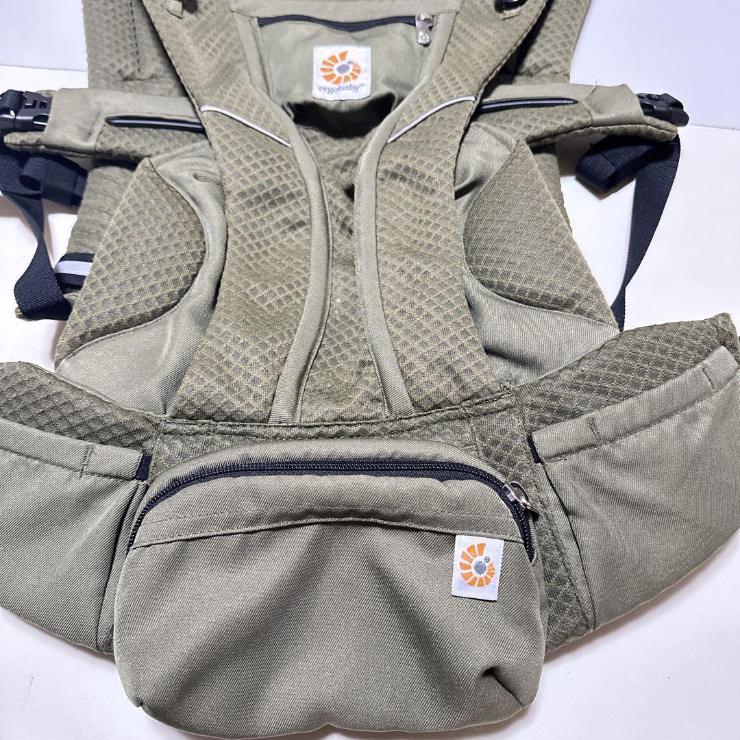 極美品 elgobaby OMNI breeze オリーブグリーン カーキ