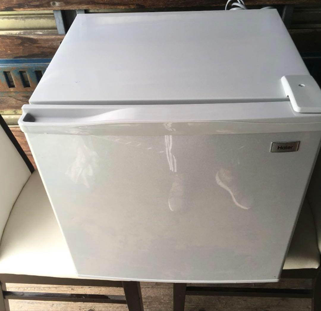【中古品】Haier(ハイアール) 電気冷凍庫 38L JF-NU40F