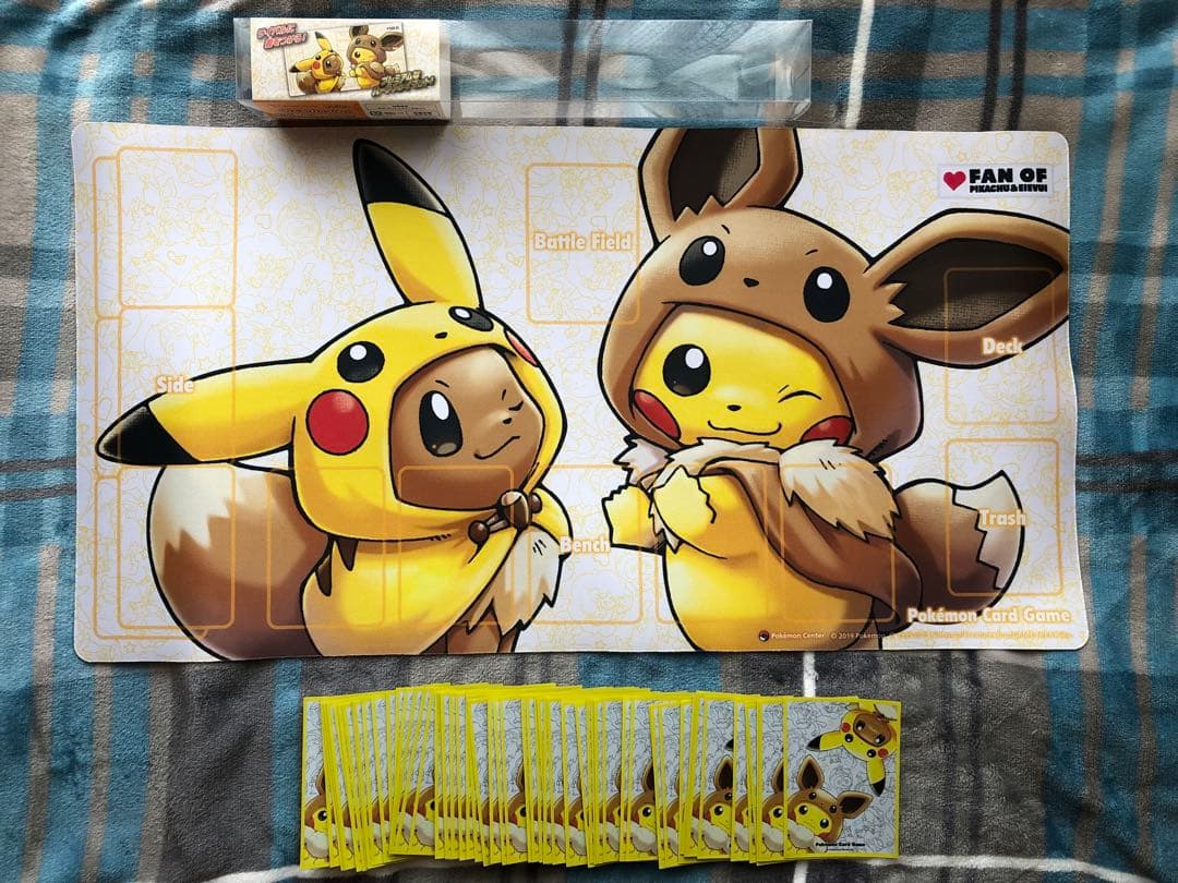 ポケモン プレイマット スリーブ FAN OF PIKACHU&EIEVUI