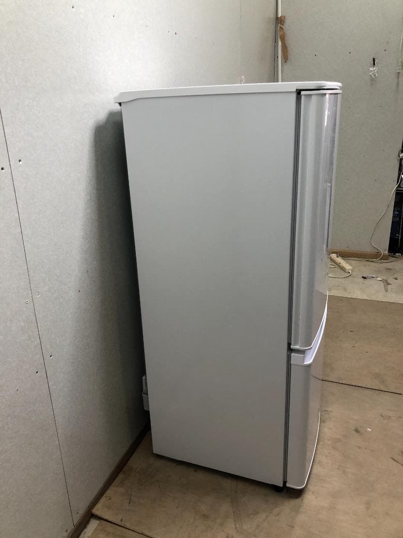 【送料込み】三菱　ホワイト 2ドア冷蔵庫 146L 2022年製