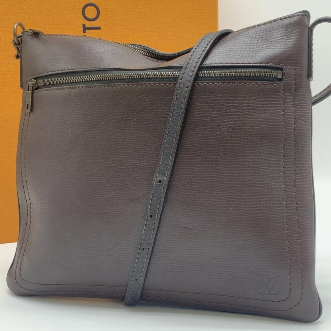 ルイヴィトン ユタ サックプラ カフェ ショルダーバッグ メッセンジャー 茶