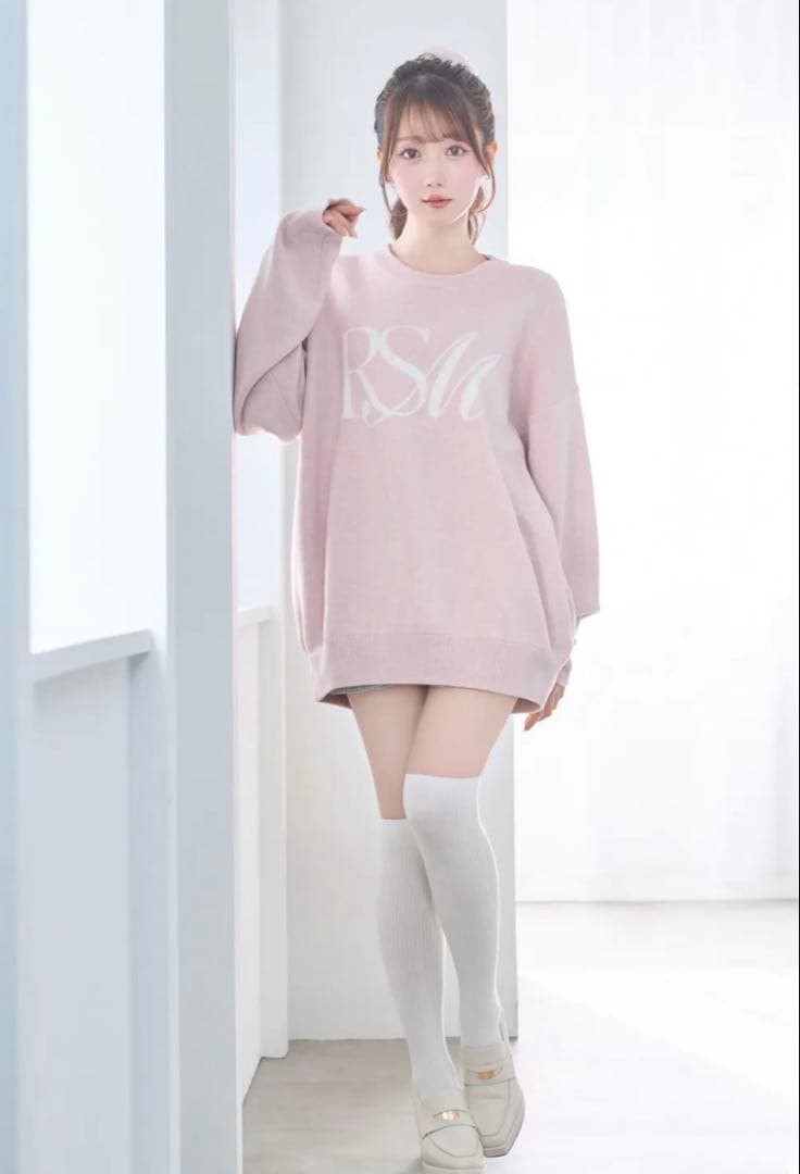 ロゼミューズ Over sized logo jaquard knit