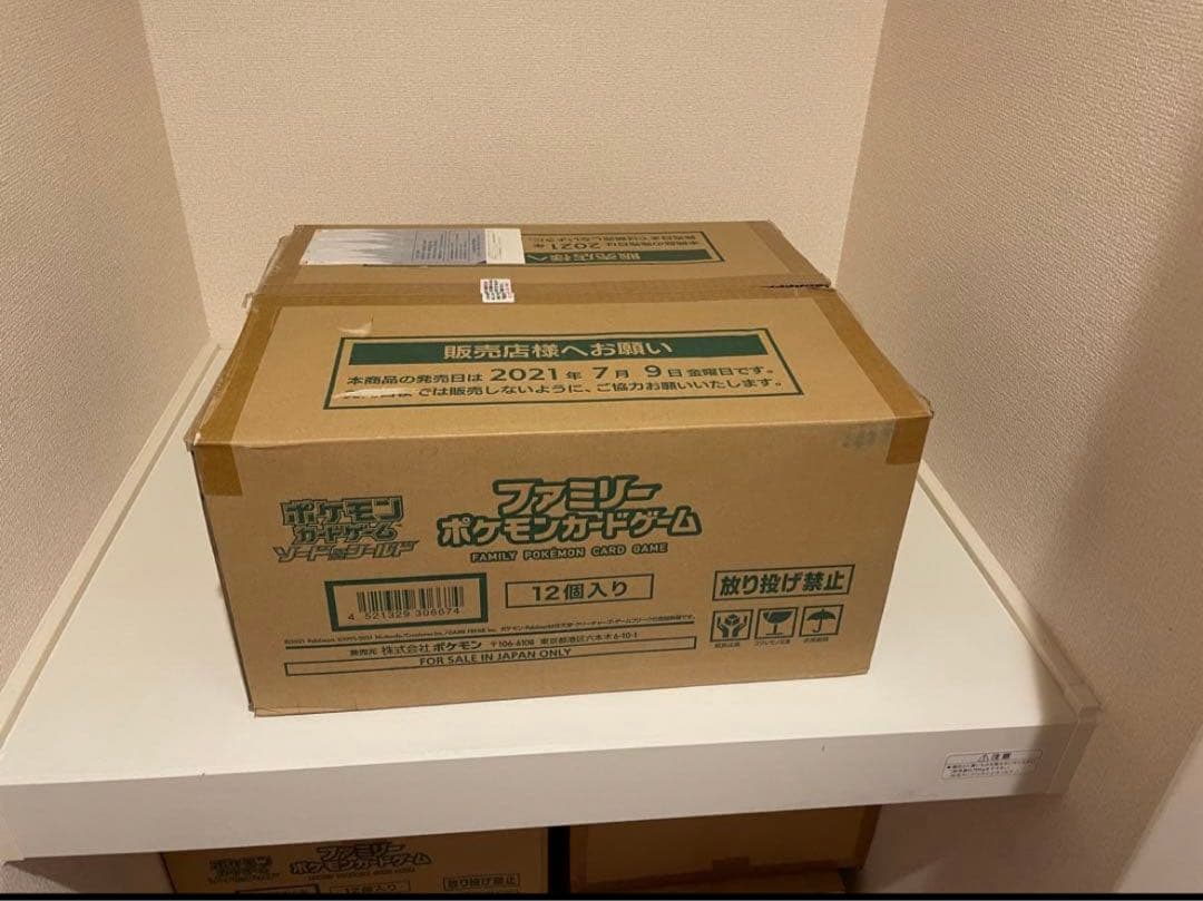 ファミリーポケモンカードゲーム　1カートン　ソード&シールド
