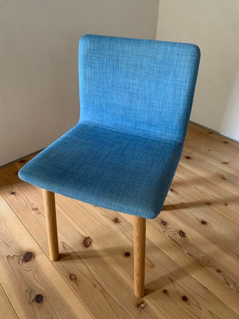 idee stilt チェア　椅子