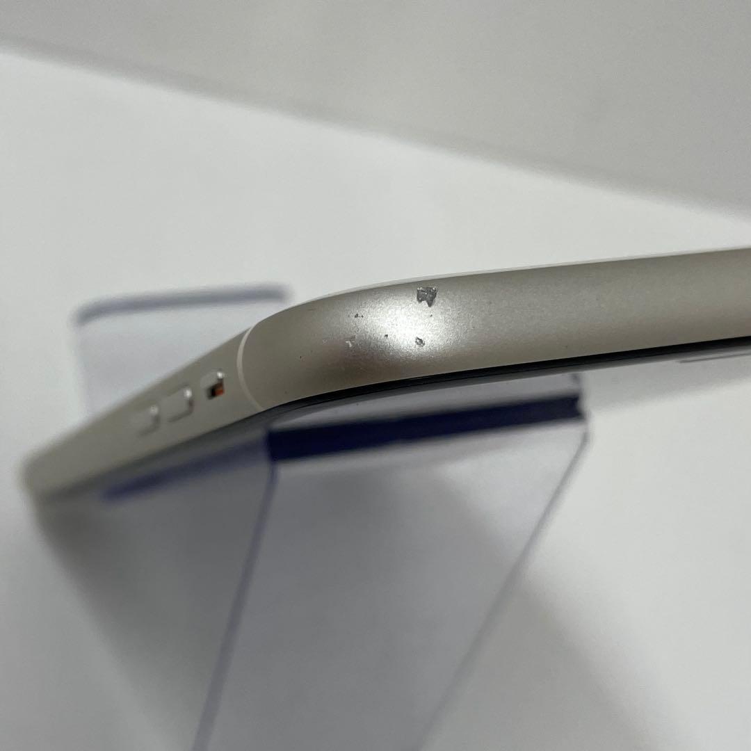 Apple iPhone 11 128GB ホワイト docomo ジャンク品