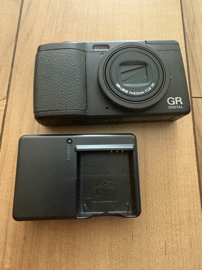 RICOH GR DIGITAL Ⅳ コンパクトデジタルカメラ