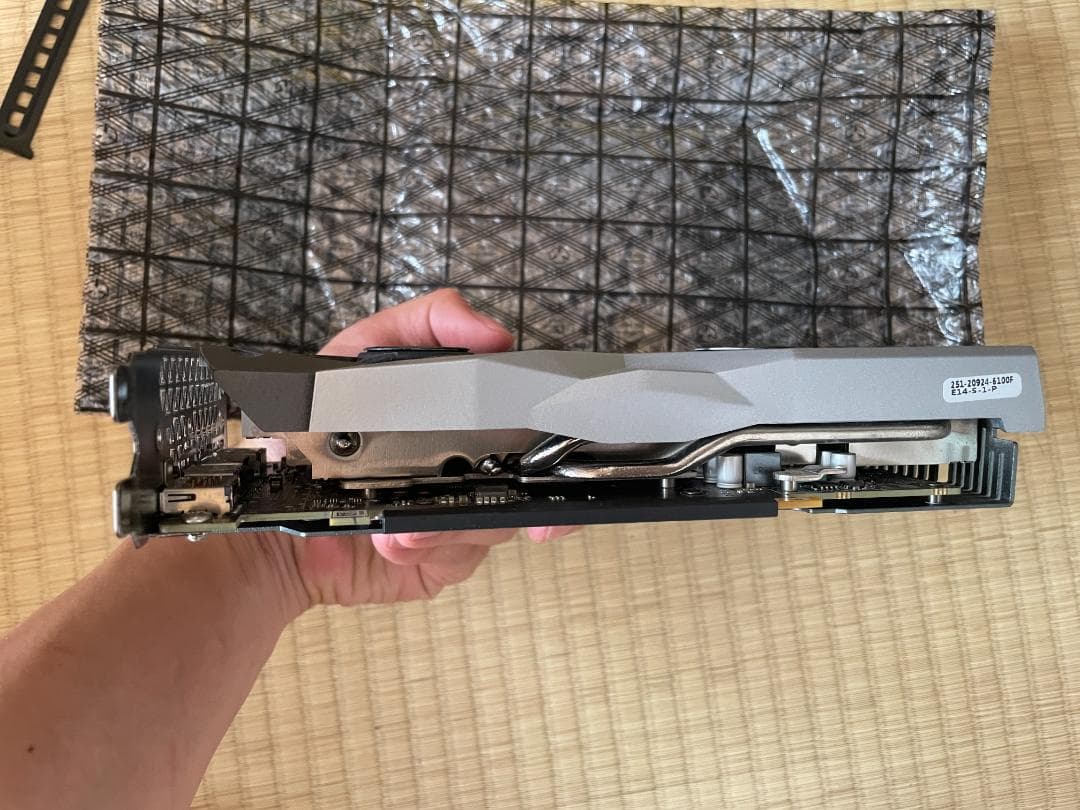 ZOTAC GeForce RTX 2060 グラフィックボード