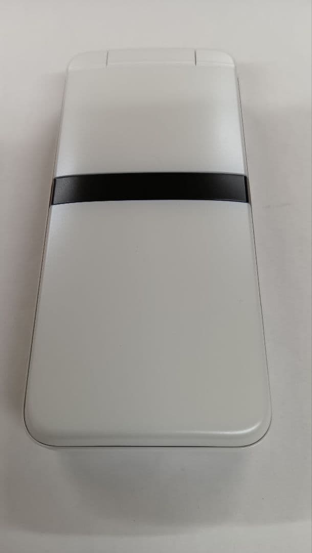 ドコモ　ガラケー　　ＫＹ－４２Ｃ　　ジャンク