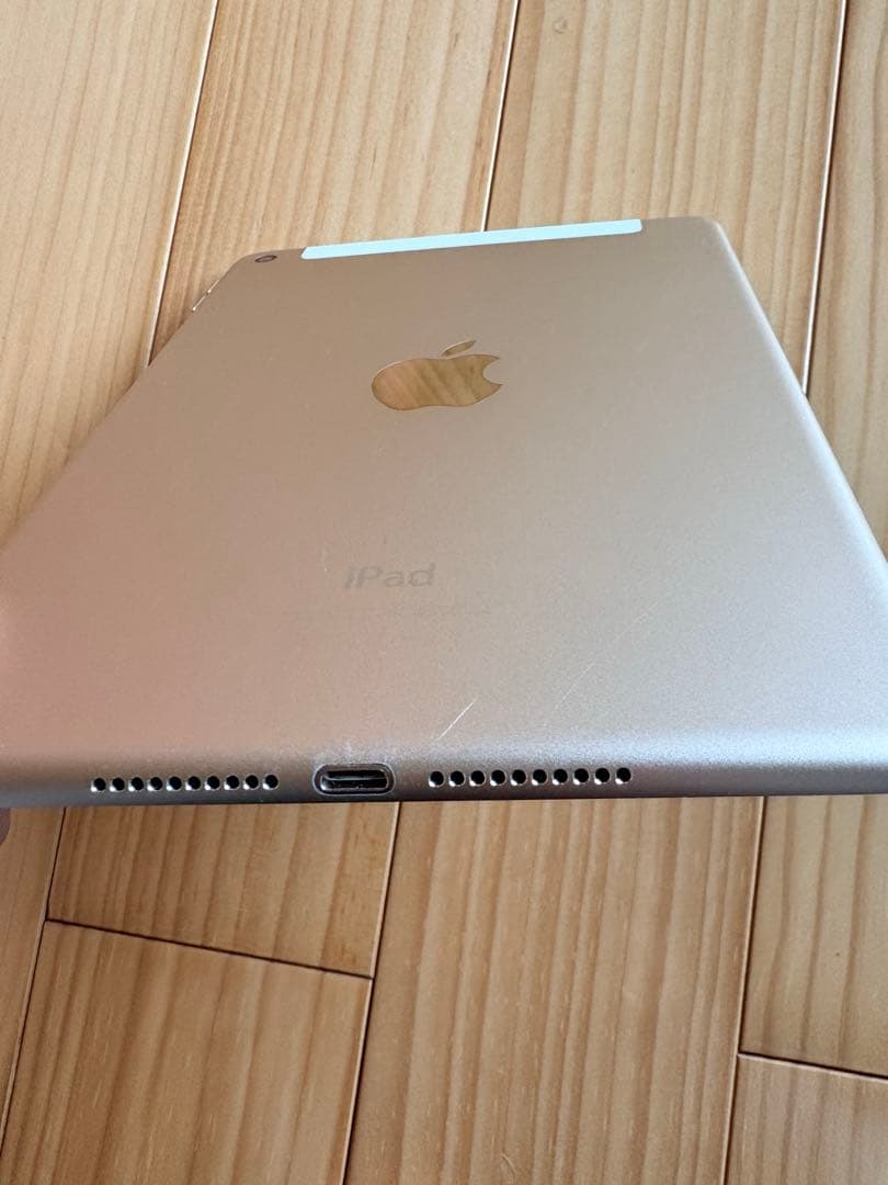 iPad mini4 64GB Wi-Fi+cellular モデル