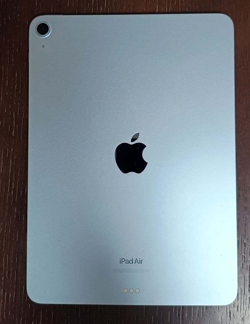 Apple iPad Air M2　ブルー