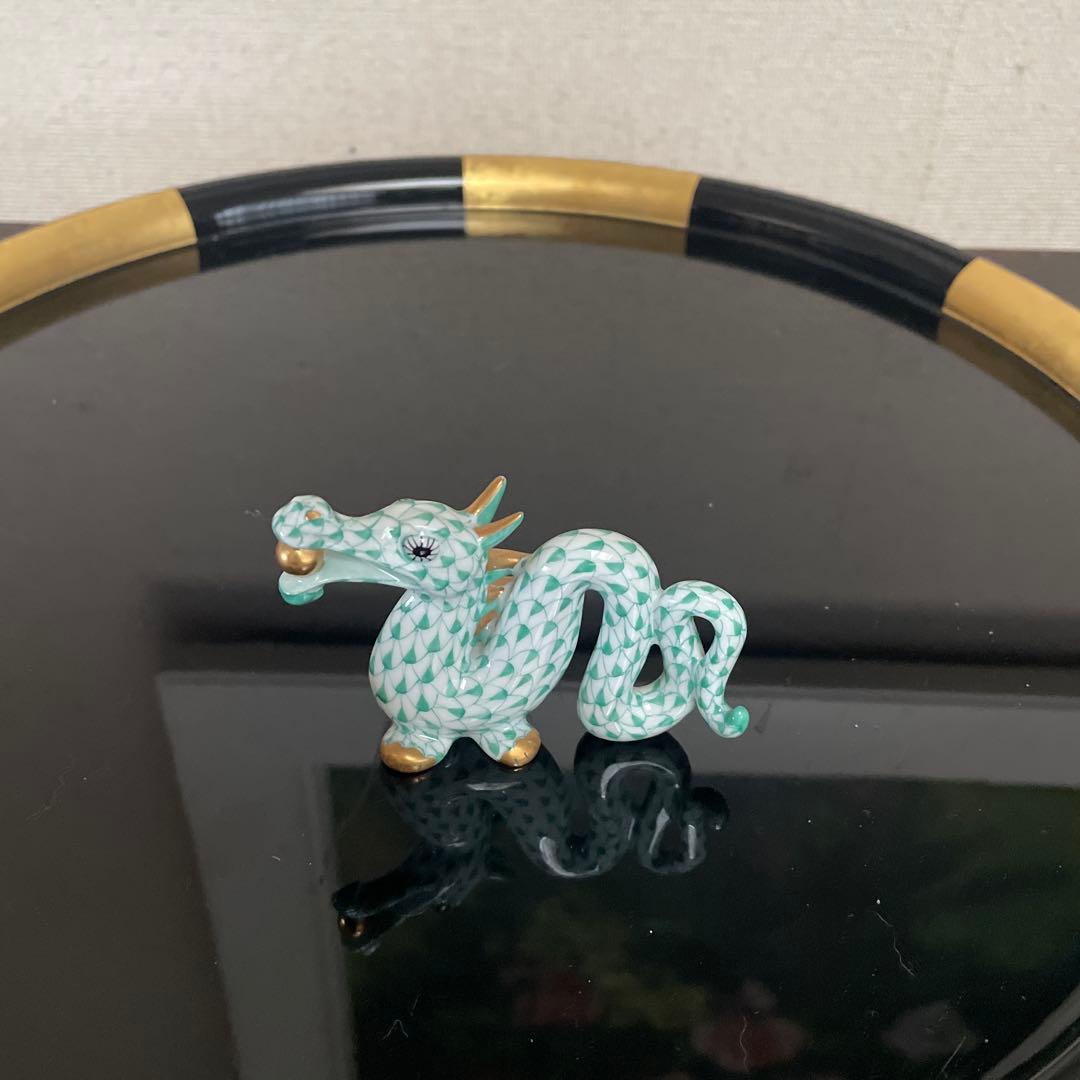 ヘレンド　辰　置き物