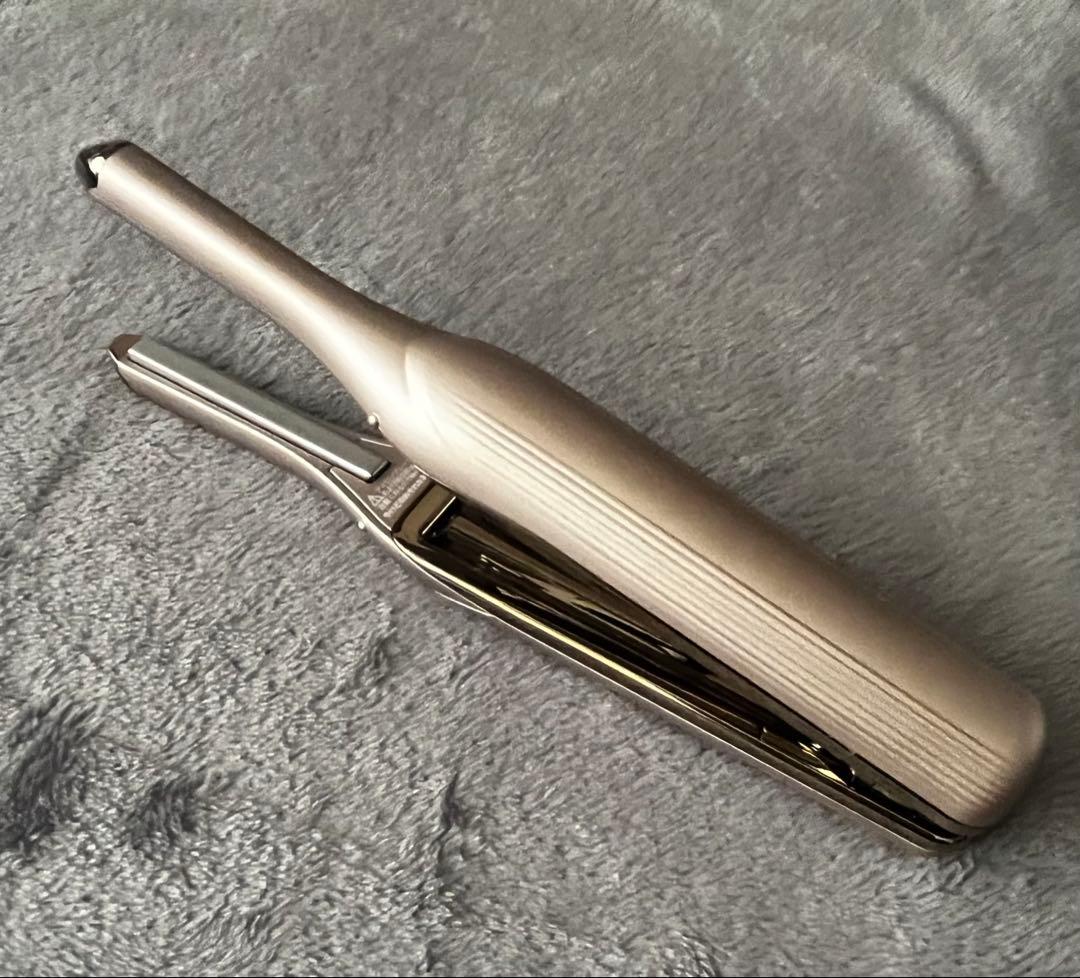 【美品】ReFaフィンガーアイロン ST6 シャンパンゴールド オマケ付き