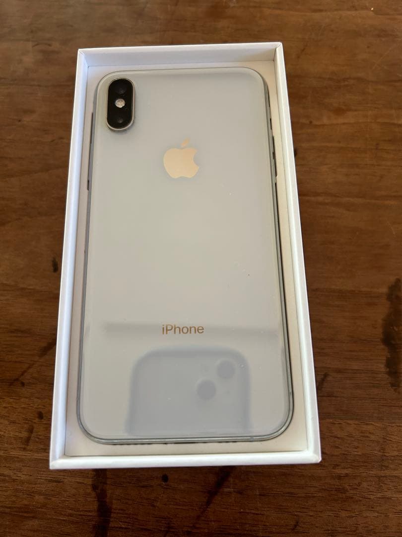 Apple iPhone XS シルバー 256GB 綺麗です‼️